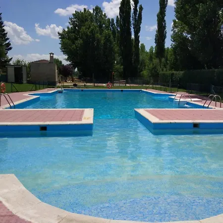 Aguas De Adrima Bed & Breakfast *